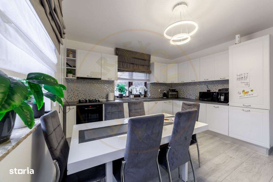 Se vinde cea mai frumoasa casa din Ștefanesti, Arges!-12