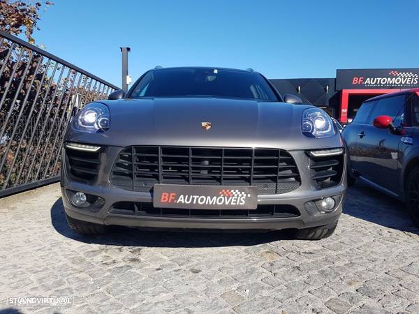 Porsche Macan S - 22