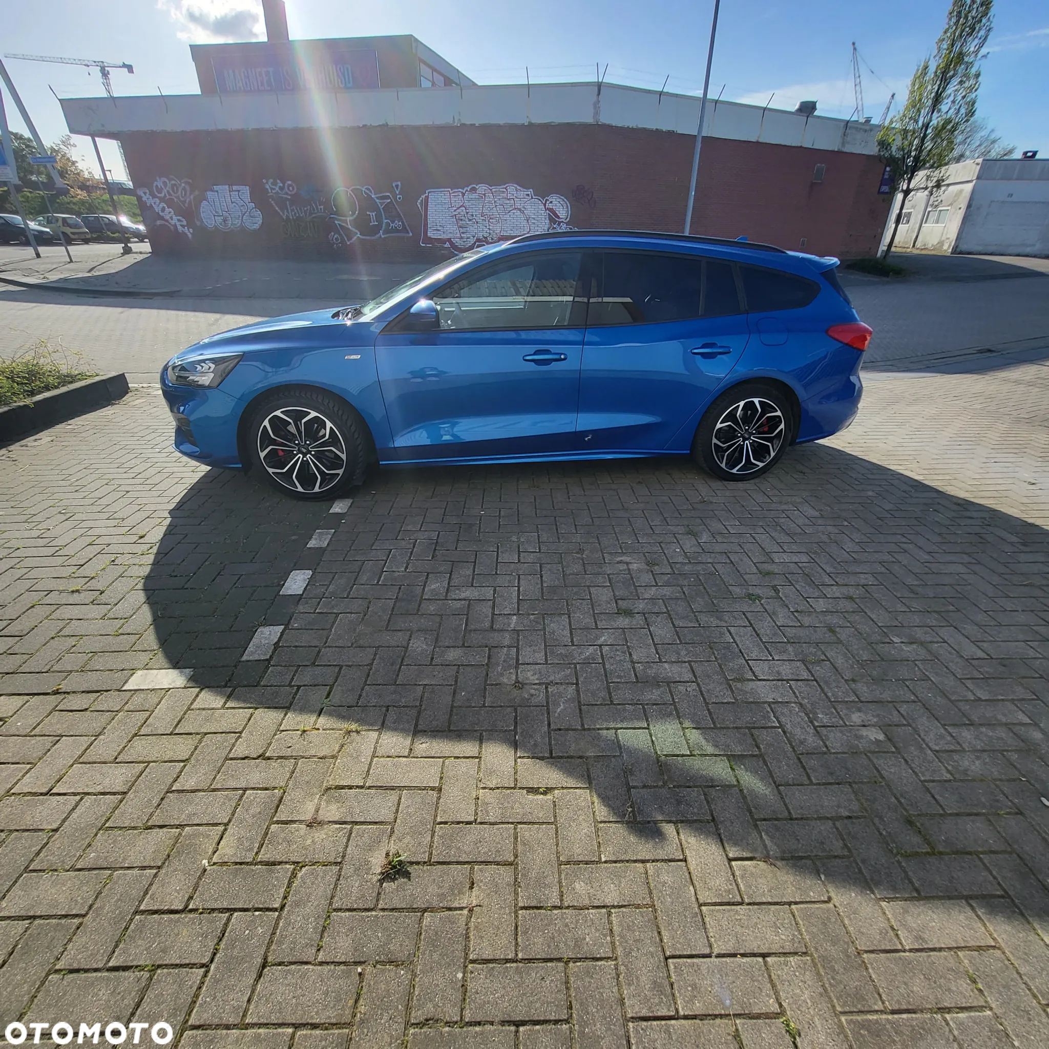 Ford Focus 1.5 EcoBoost ST-Line - 24