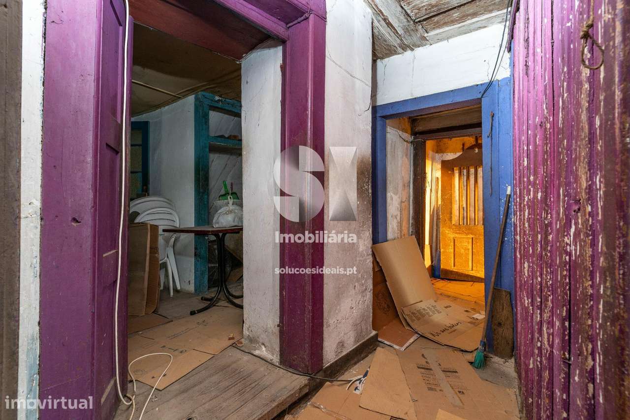 Prédio Baixa p/ Investimento - Grande imagem: 1/31