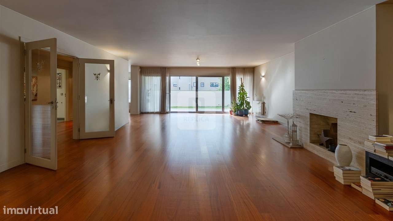 T4 Duplex na Foz do Douro com Terraço | Condomínio Privado - Grande imagem: 5/35