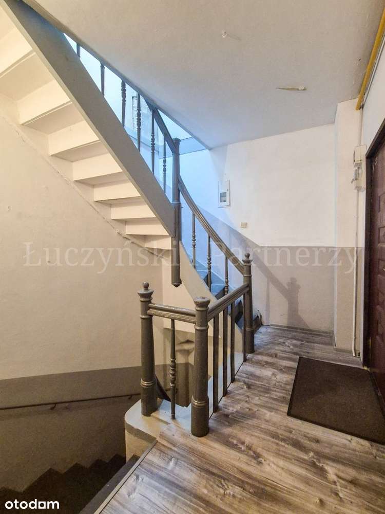 M4 z tarasem w centrum Jeleniej Góry!-3