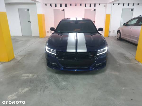 Dodge Charger 5.7 R/T - 26