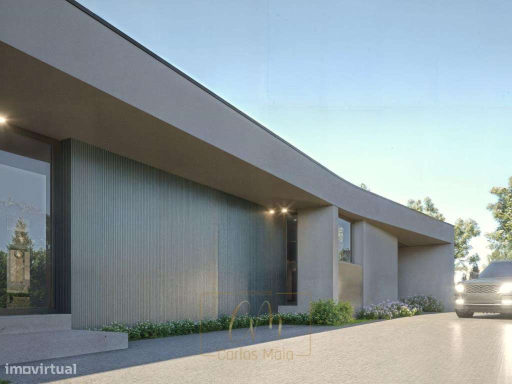 Moradia isolada T4, com garagem para 8 carros (em construção)-14