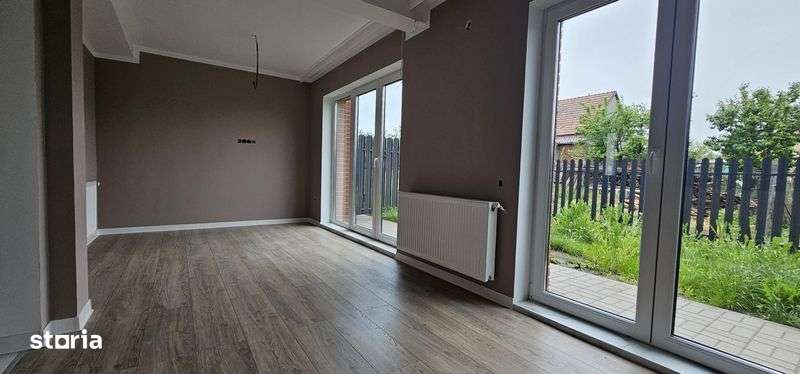 Vand casa insiruita - Imagine principală: 5/6