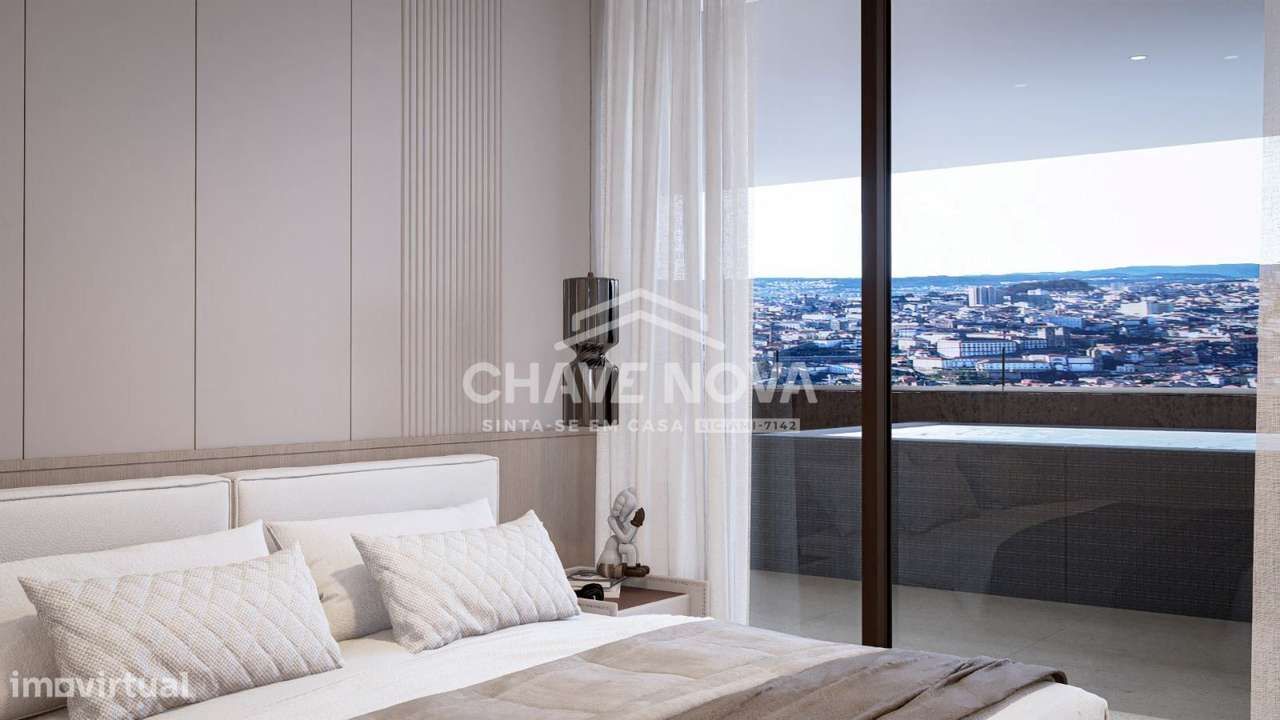 Fabuloso T2 junto linha metro Rubi na VL8-18