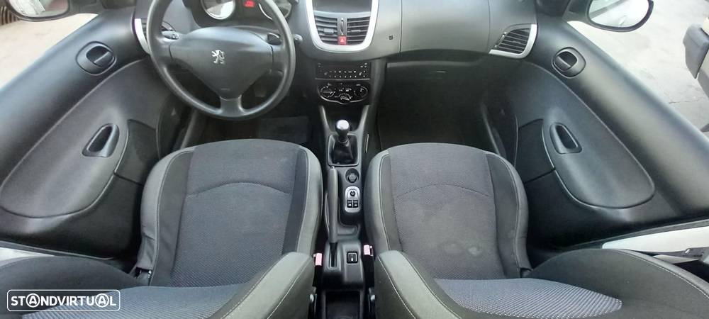 Peugeot 206+ 1.1 Trendy - 14