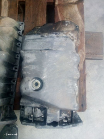 Carter motor Renault 1.9 D Ref 7700111746 e Ref 7130 104 412 - 2