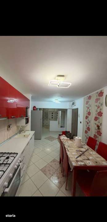 Apartament 4 camere circular- zona cet-3
