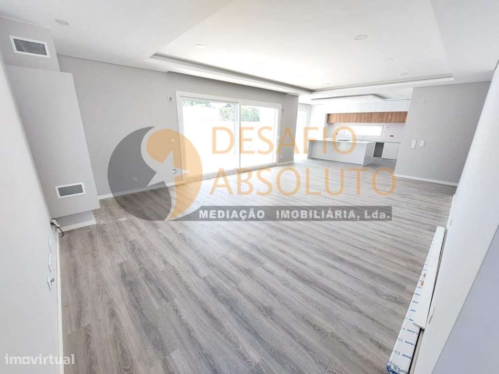 Moradia Isolada Térrea T4 c/ Piscina e Garagem - Brejos de Azeitão - Grande imagem: 4/31