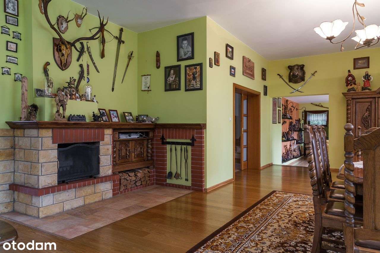 Dom z basenem w otulinie Lasu Łagiewnickiego-10