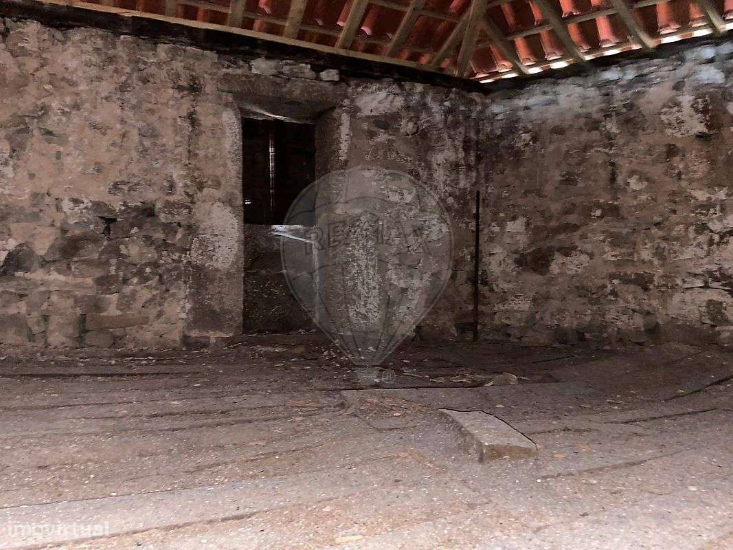 Moradia T2 para venda - Grande imagem: 4/13