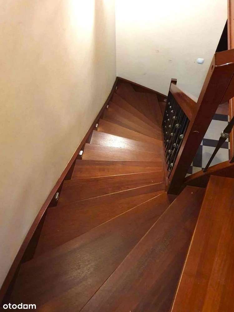 Dom z własnym lasem w Kochlicach-12