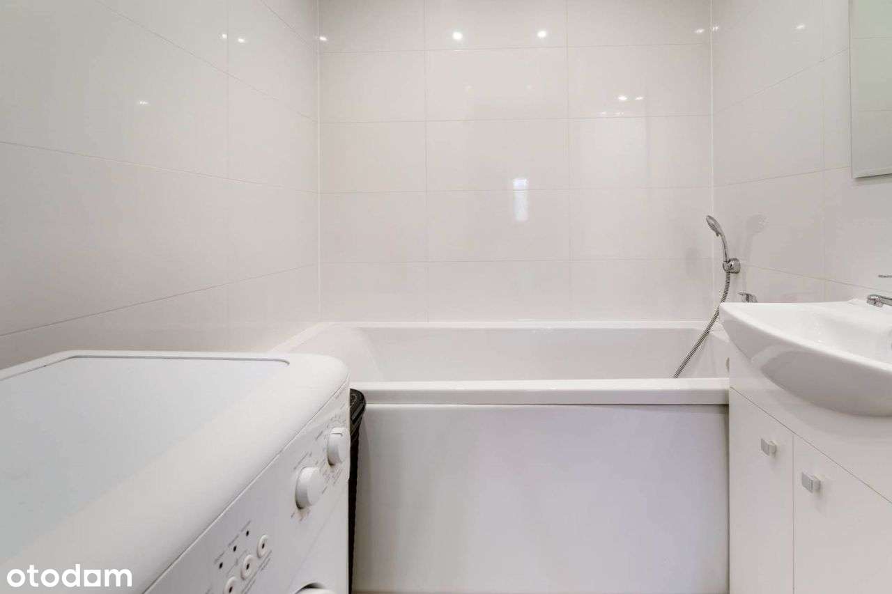 Przytulne Mieszkanie Na Bielanach-9