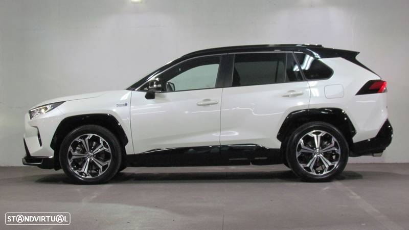 Toyota RAV4 - 3