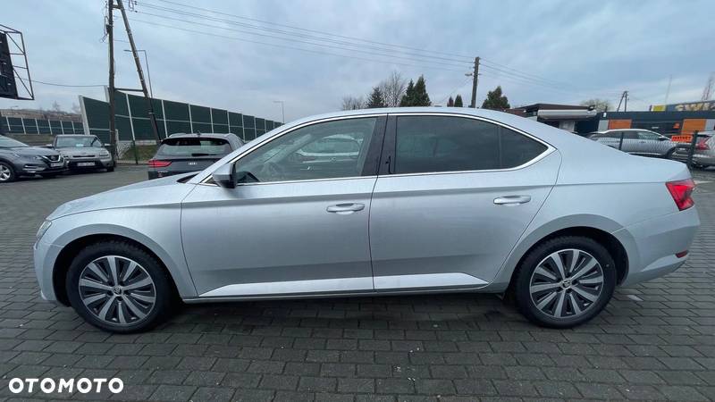 Skoda Superb 2.0 TDI SCR Style - 8