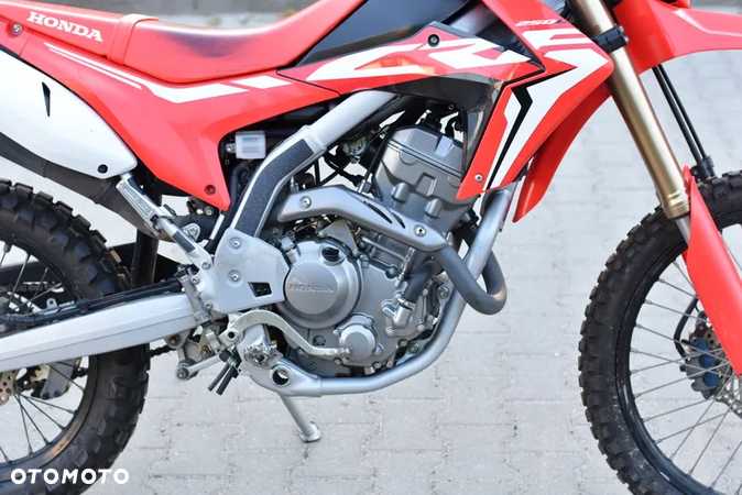 Honda CRF - 6