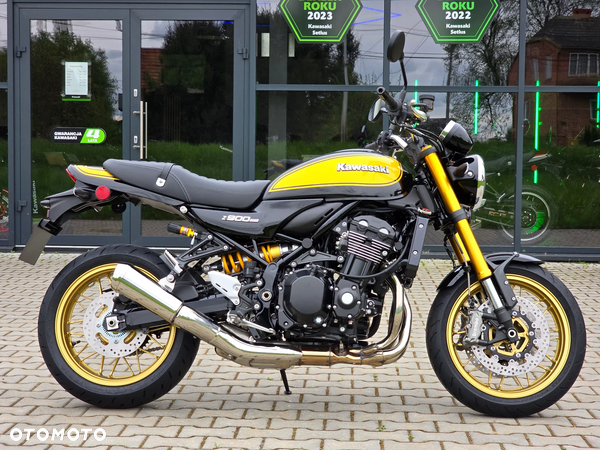 Kawasaki Z 900 RS - 2