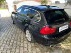 BMW 318 d Touring - 14