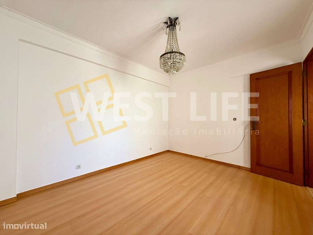 Apartamento T3 Duplex - Com projeto de renovação ou possibilidade d... - Grande imagem: 4/22