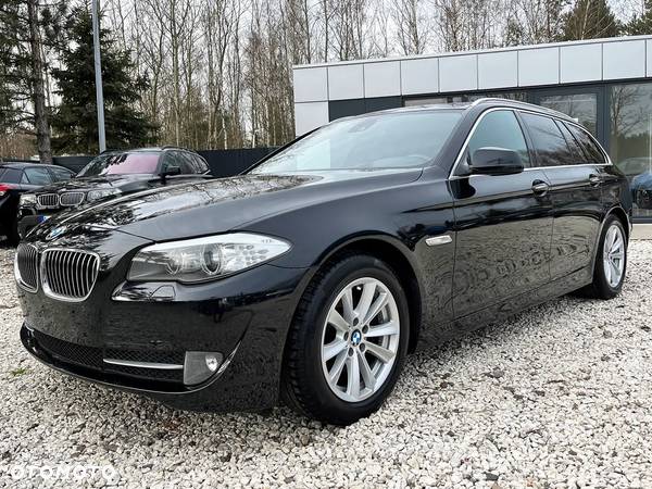 BMW Seria 5 520d Touring - 2