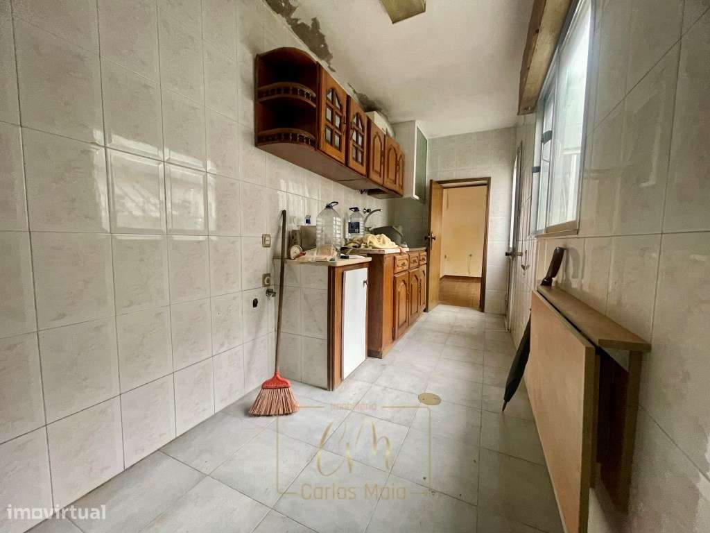 Moradia térrea T2 com logradouro e terraço a 170 metros do mar-8