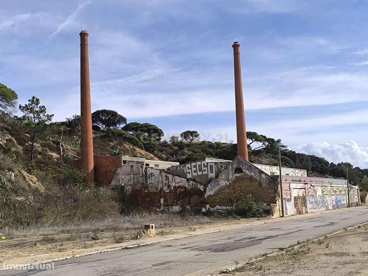 Lote de Terreno com pedido de informação prévia, com possibilidade de - Grande imagem: 3/17