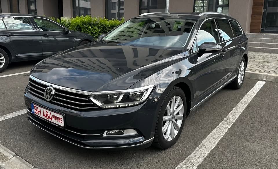 Volkswagen Passat B8 [2014 - Prezent] 2.0 TDI DSG Highline 2015