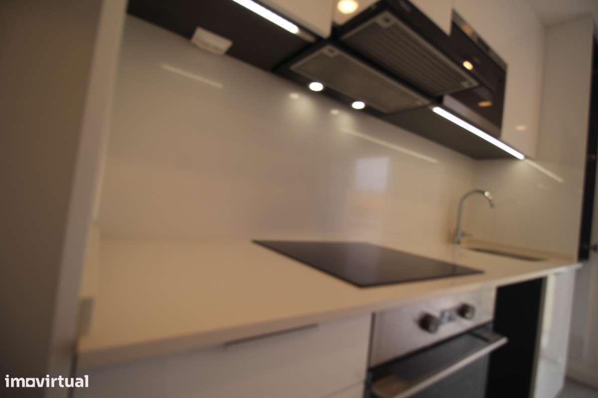 T2 em São João da Caparica - Grande imagem: 4/17