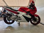 Honda CBR - 35