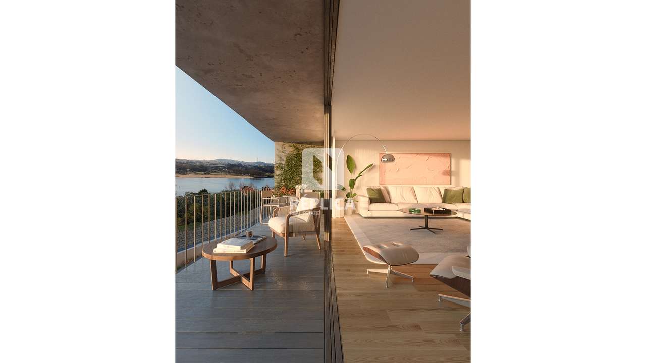 Apartamento T2 Duplex com Varanda no Douro 39 - Grande imagem: 4/14