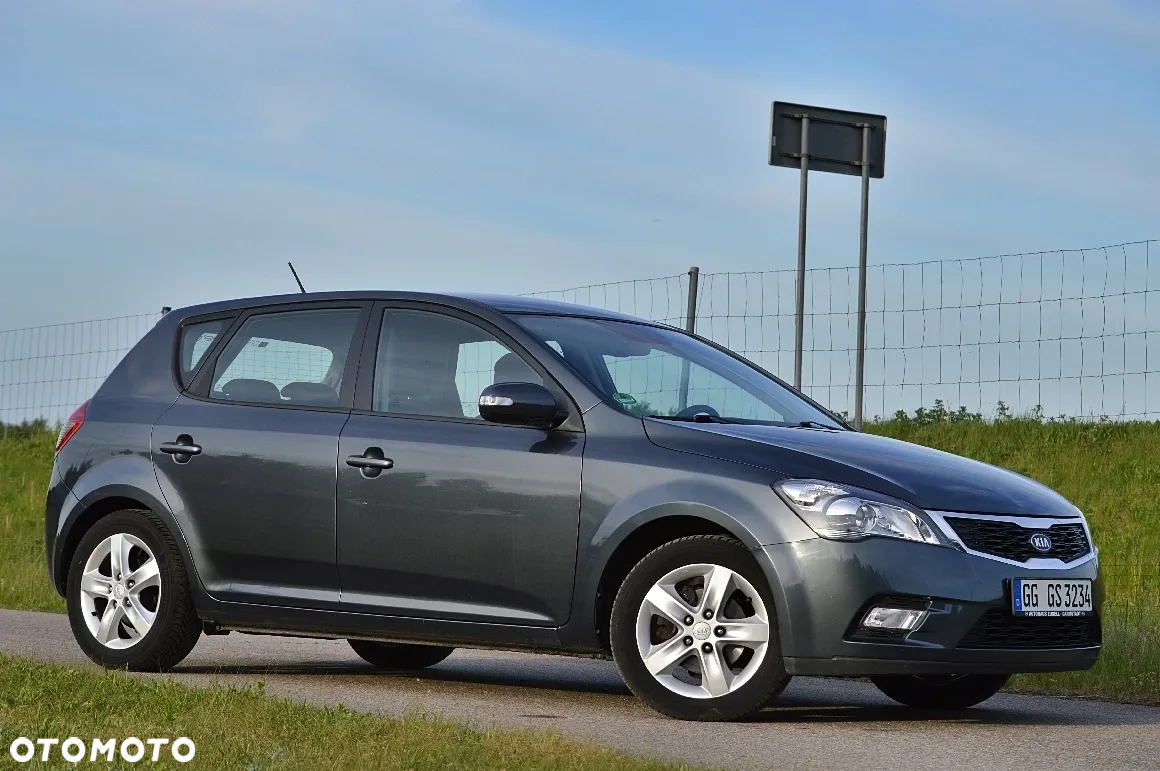 Kia Ceed Cee'd 1.4 Business Line - 4