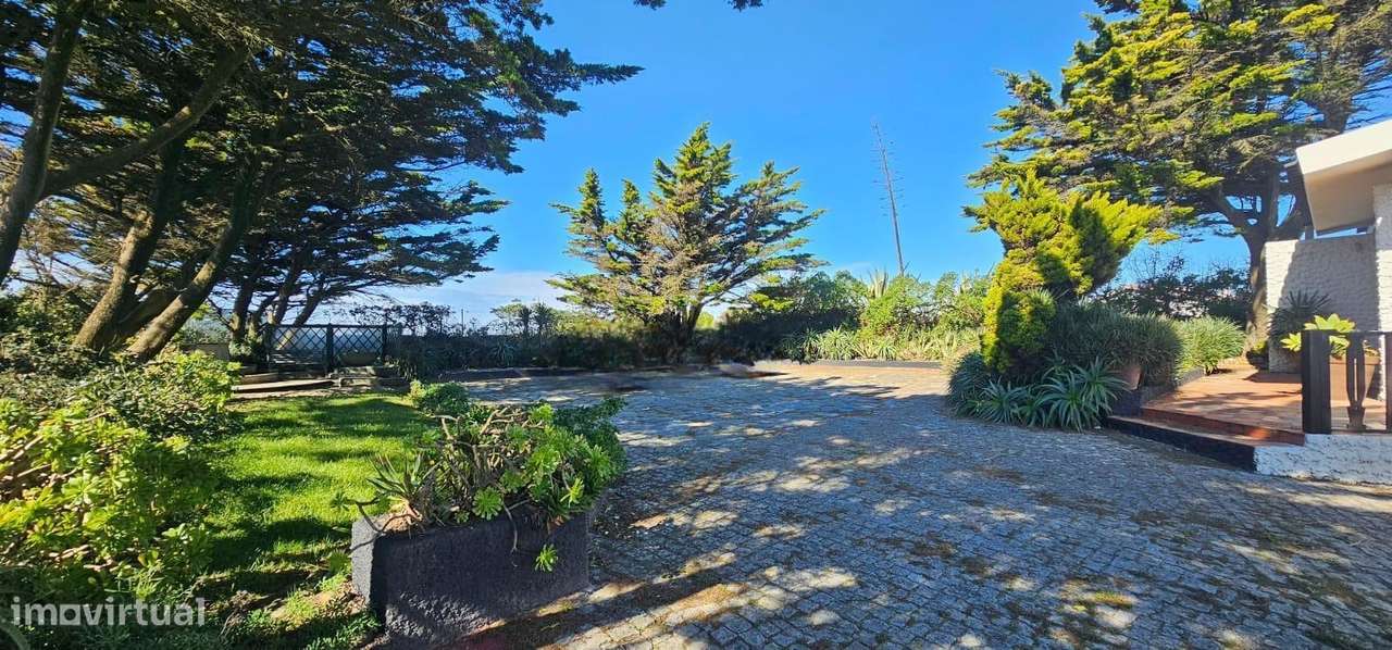 Refúgio sobre o Atlântico – Moradia T5 na 1ª Linha de Mar - Grande imagem: 5/17