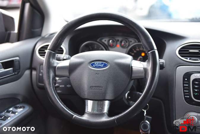 Ford Focus - 20