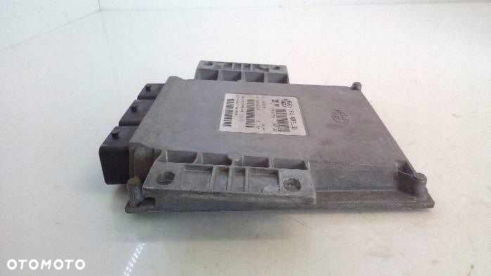 Komputer silnika Citroen C5 2,0 B 2001r 9642606280 - 5