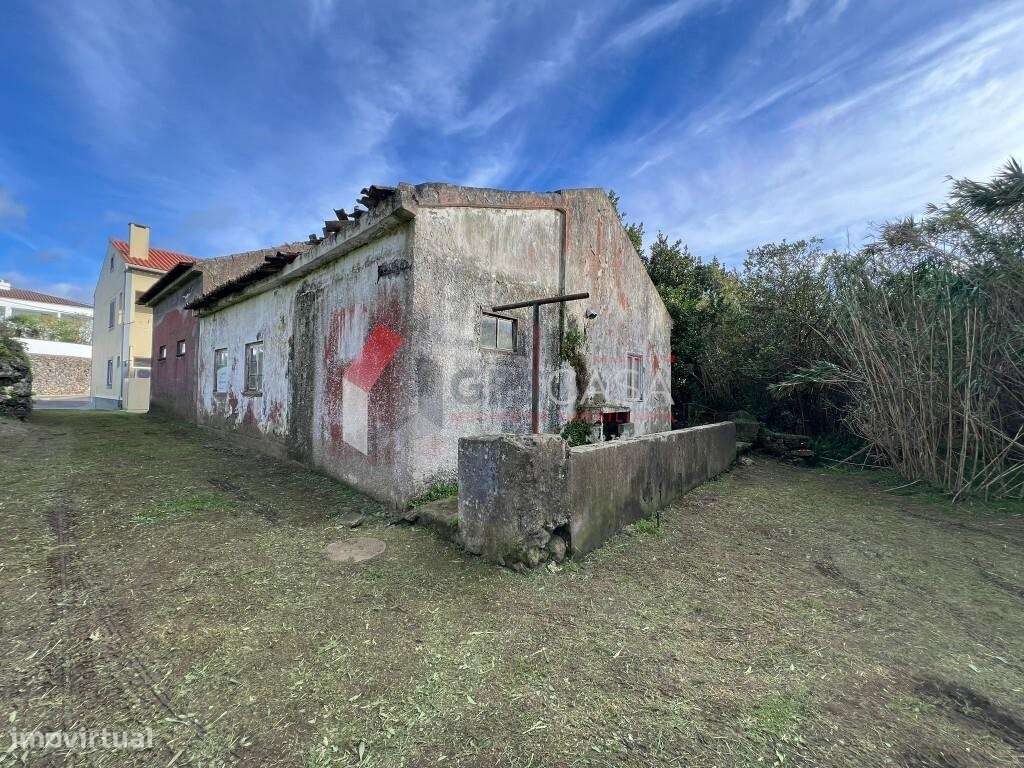 Excelente oportunidade de investimento – Moradia T2 em São Bento - Grande imagem: 4/14