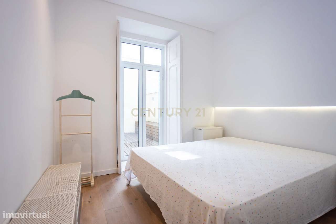 Apartamento T1+1 com logradouro a venda em Campo de Ourique!-11