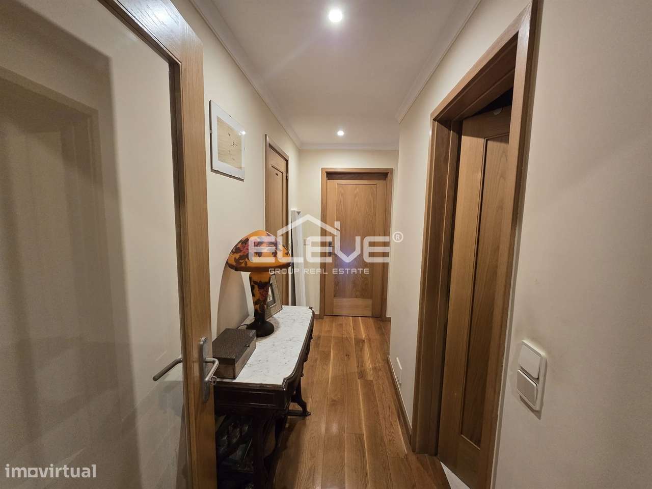 Espetacular T3 ao Metro Santo Ovideo-9