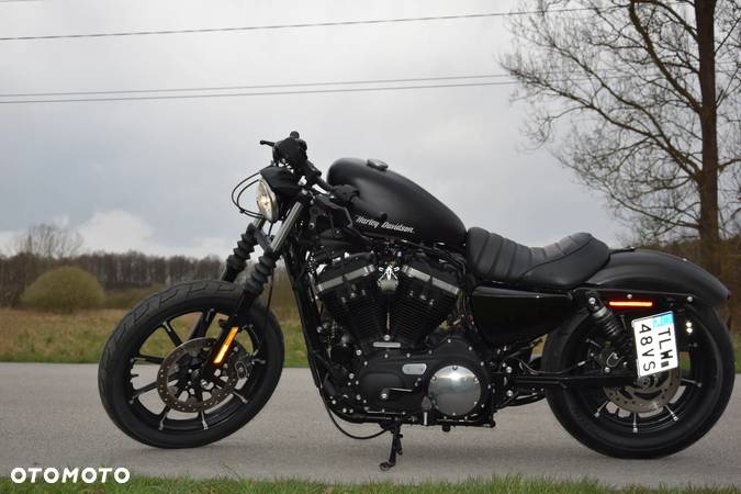 Harley-Davidson Sportster Iron 883 - 7