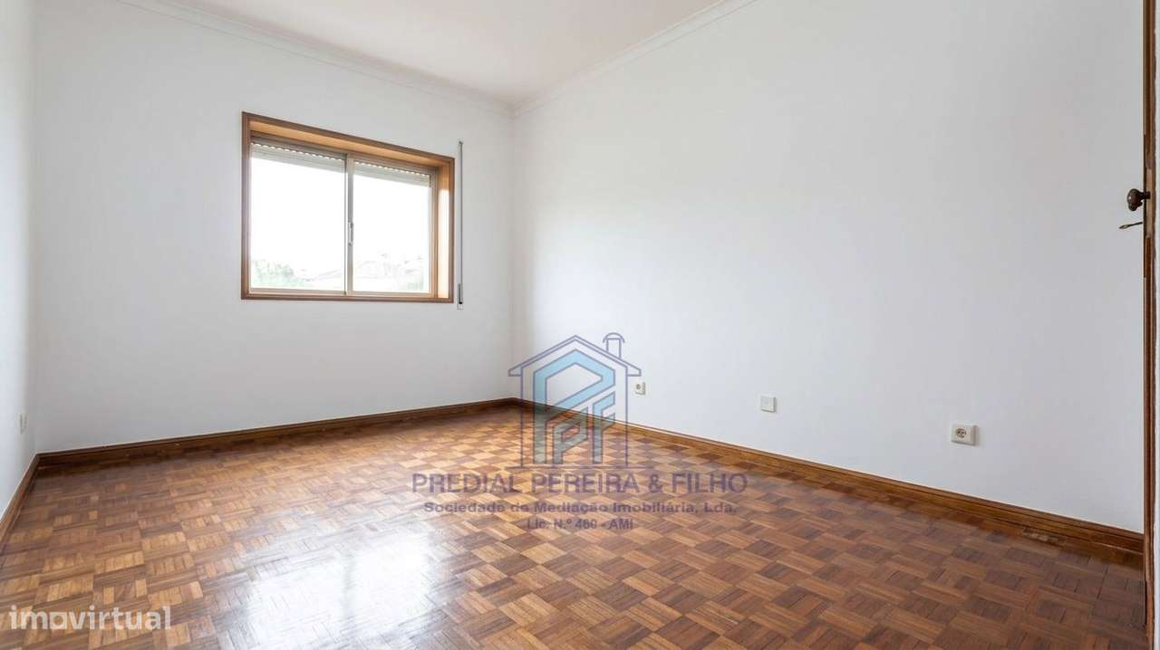 Apartamento T3 - Baguim do Monte / Próx. Burguer King-11