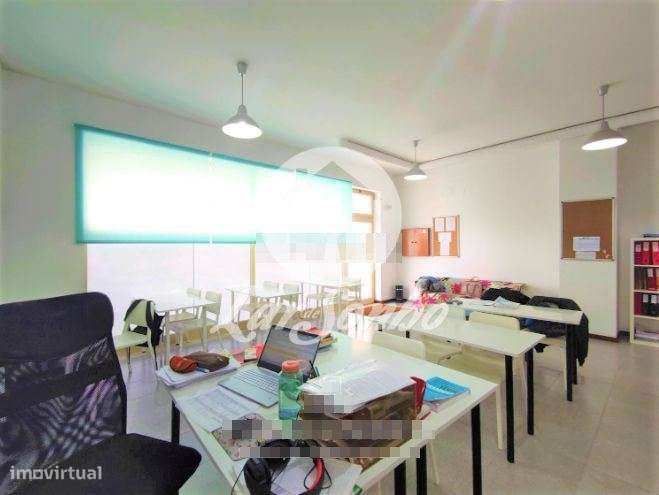 Espaço comercial à venda em Leça do Balio - Grande imagem: 4/9