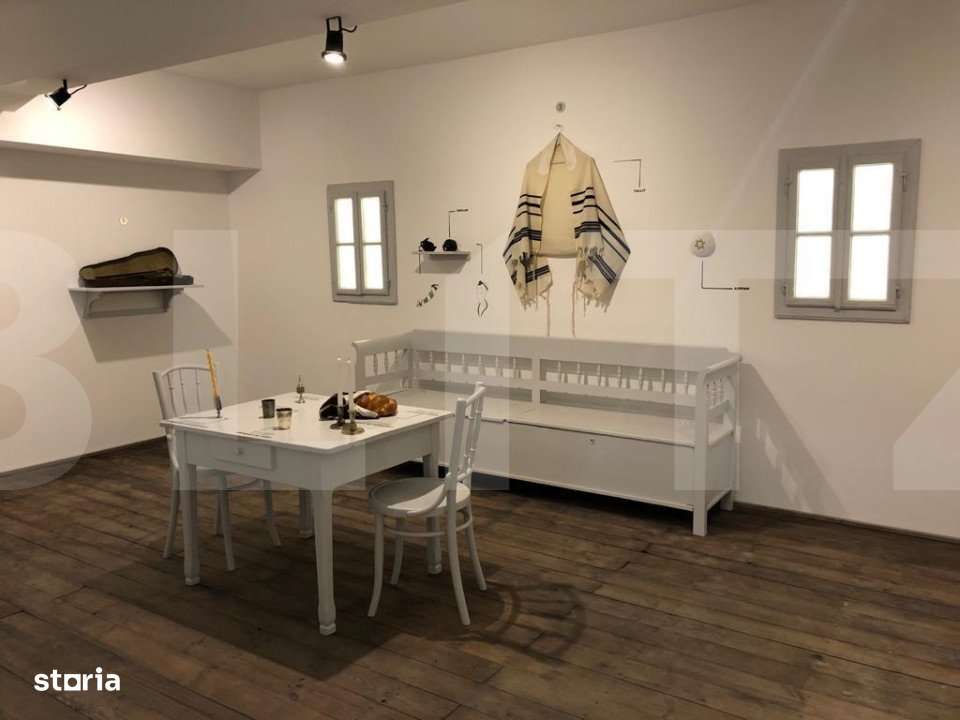 Showroom elegant la mezaninul unei cladiri mixte, zona Cipariu. - Imagine principală: 2/7