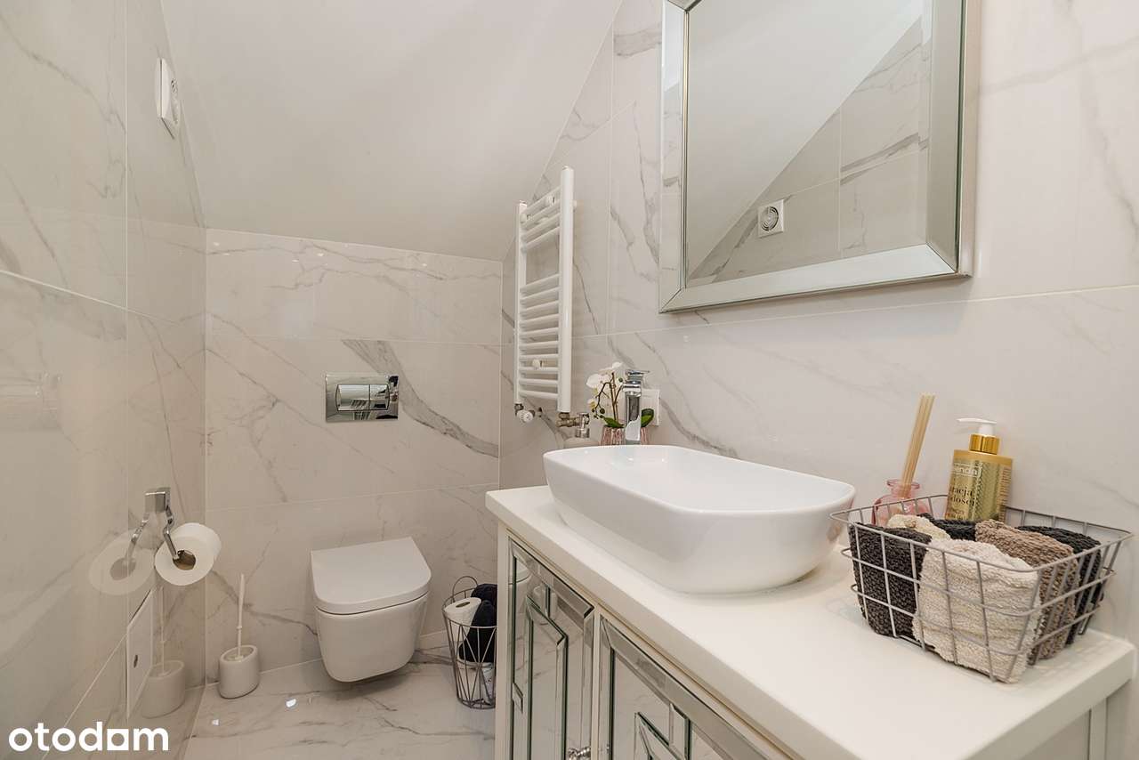 Dom w zielonym i cichynm zakątku-4