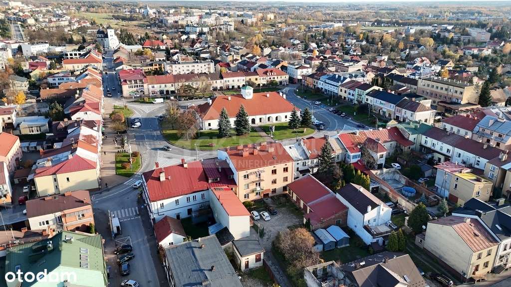 Kamienica w centrum Staszowa - bardzo dobry stan-13