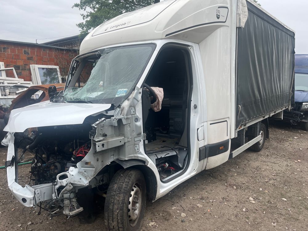Renault Master 2023