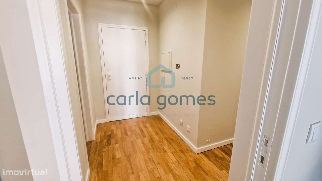 APARTAMENTO T1 C/ LUGAR DE GARAGEM ELEVADOR | VILAR PARAÍSO, V.N. GAIA-8