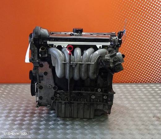 Motor VOLVO V70 2.4i de 2008 Ref B5244S2 - 1