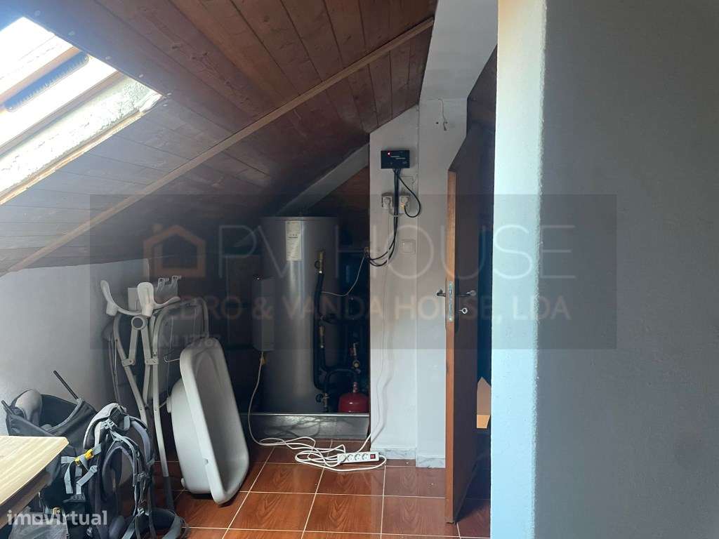 Moradia T3 Renovada na Várzea de Sintra - Charme, Conforto e Vista ...-38