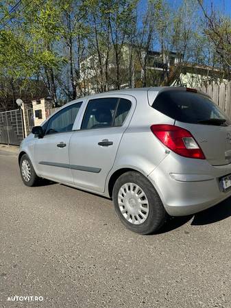 Opel Corsa 1.3 CDTI Enjoy - 4