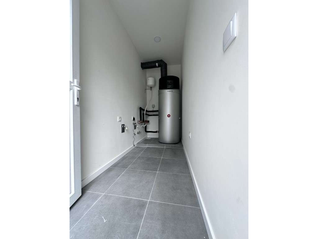 Moradia de Luxo V5 - Conforto, Modernidade e Elegância-26